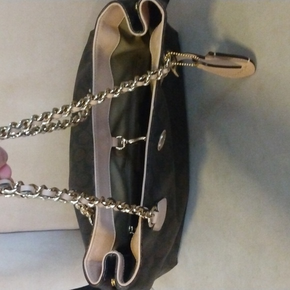 Coach leather monogram shoulder bag - Picture 4 of 12